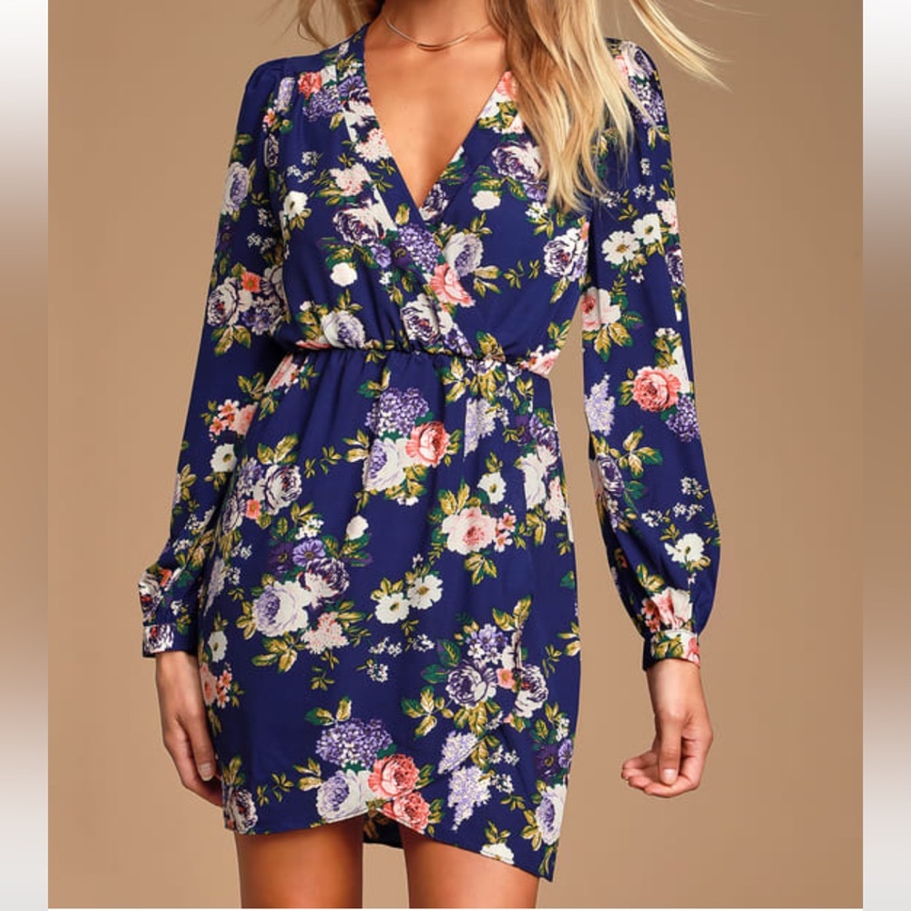 Lulu’s Honey Punch That’s a Wrap Navy Blue Floral Dress, Size S